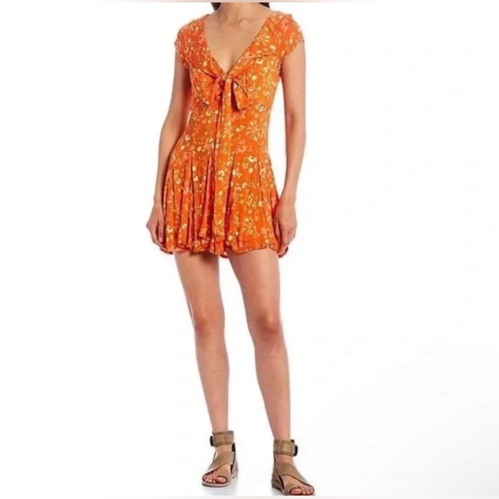 Free People Womens It Takes Two Wrap Mini Dress Peach Combo Medium NWT $128 - Picture 2 of 5
